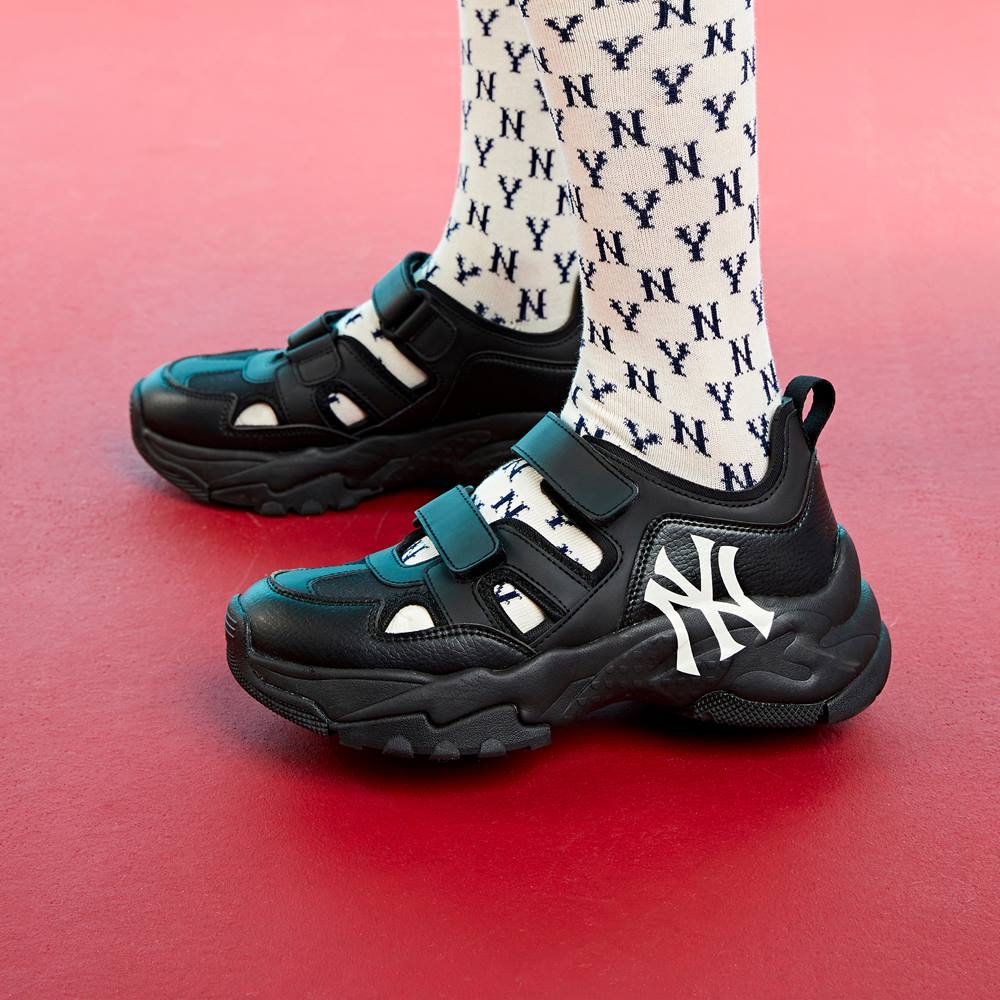 Sandals MLB Bigball Chunky Mask New York Yankees Black