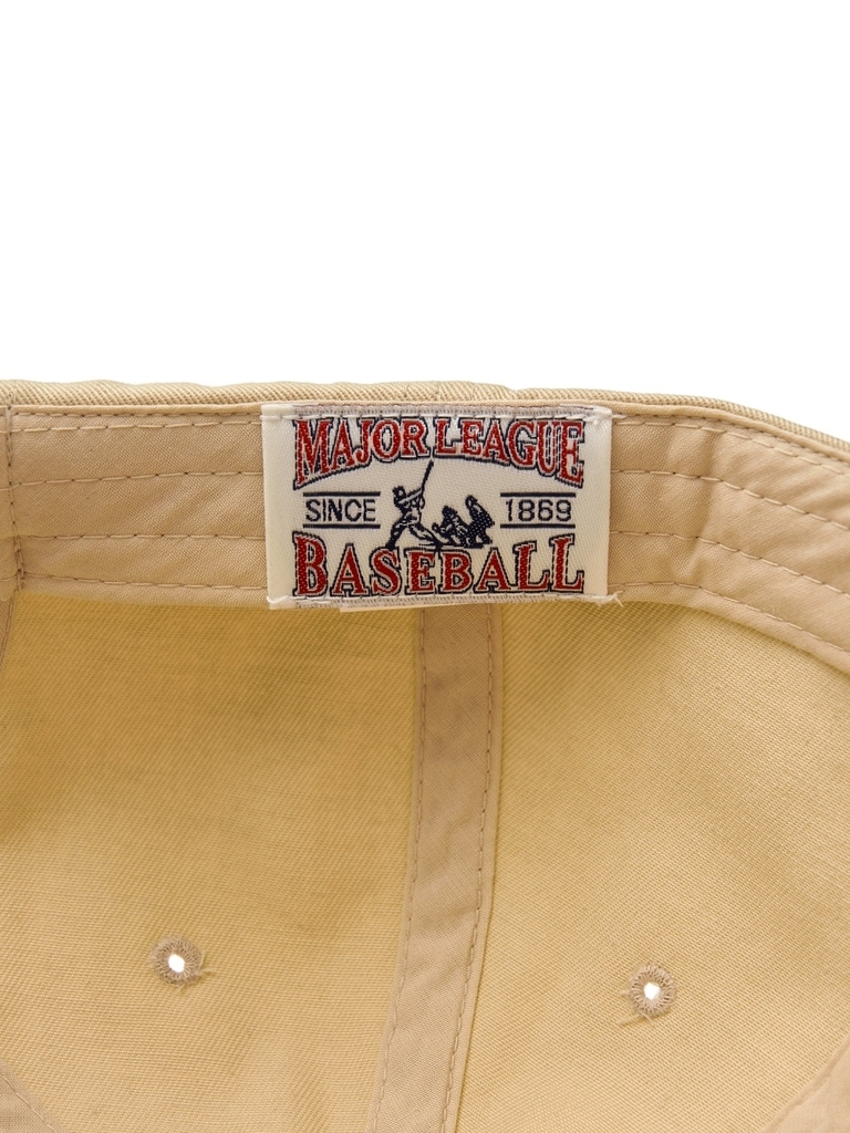 Mũ Lưỡi Trai MLB Varsity Lettering Color Block Unstructured Ball Cap New York Yankees Beige