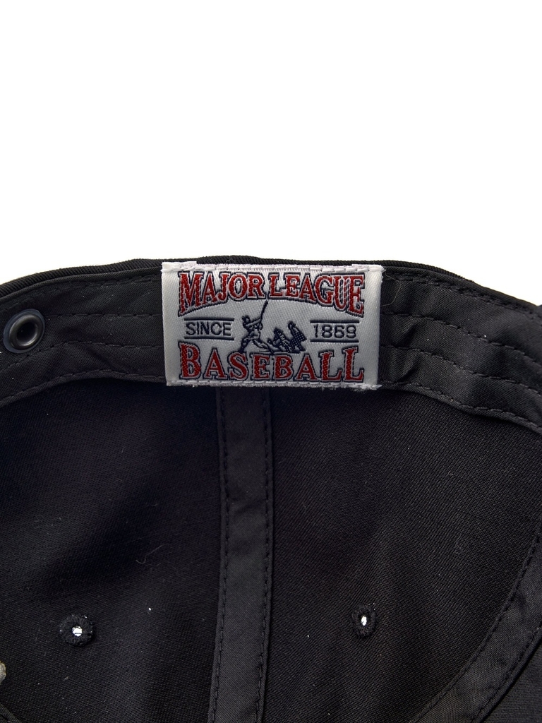 Mũ Lưỡi Trai MLB Varsity Lettering Unstructured Ball Cap New York Yankees Black