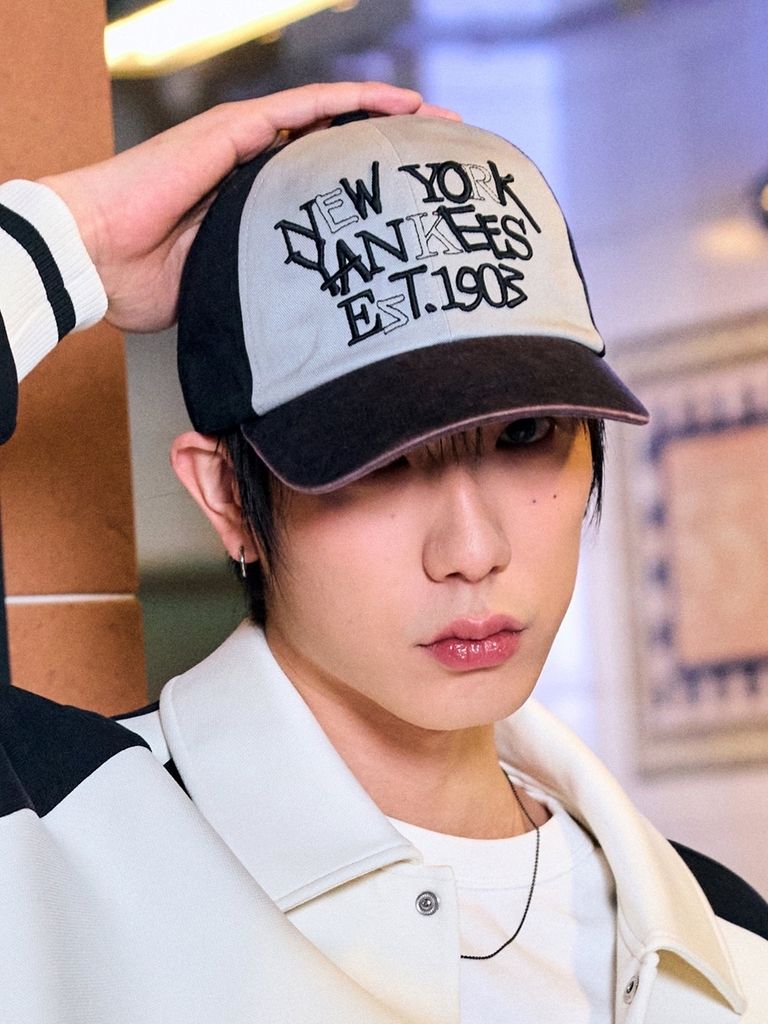 Mũ Lưỡi Trai MLB Street Varsity Vintage Unstructured Ball Cap New York Yankees Black