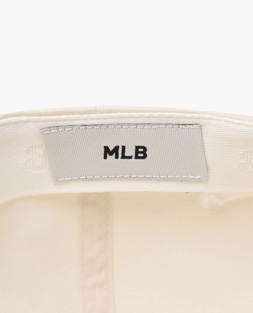 Mũ Lưỡi Trai MLB Cursive Logo Unstructured Ball Cap New York Yankees Cream