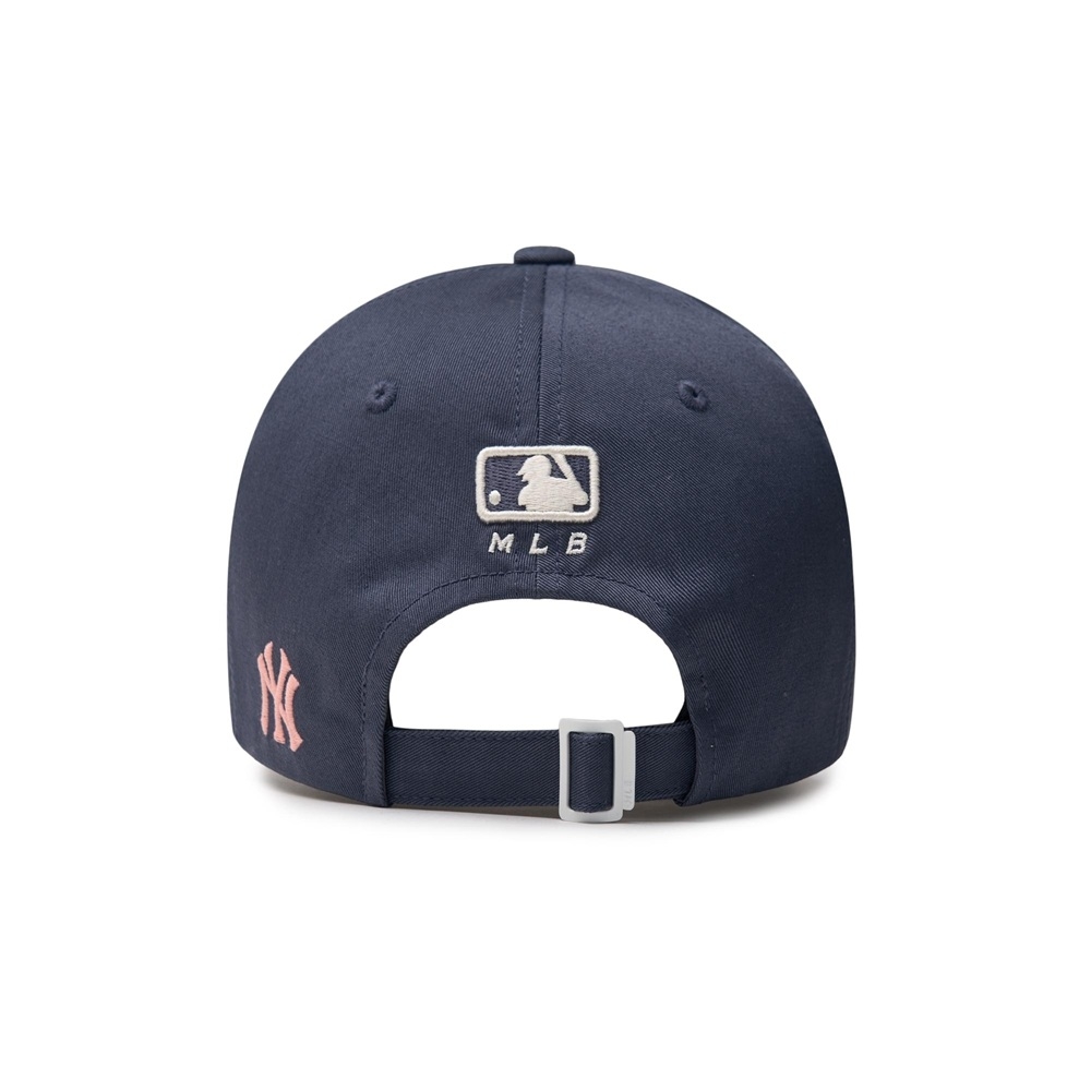 Mũ Lưỡi Trai MLB Cursive Logo Unstructured Ball Cap New York Yankees Grey