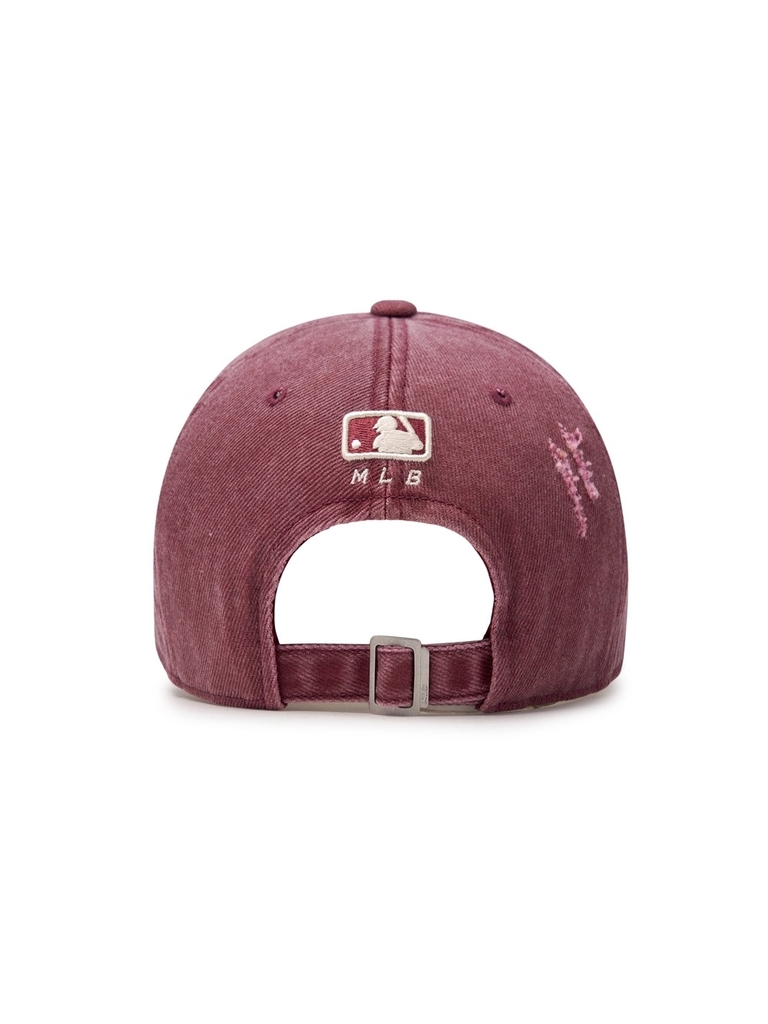 Mũ Lưỡi Trai MLB Damage Washed Unstructured Ball Cap New York Yankees Burgundy