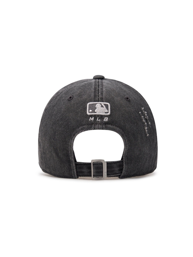 Mũ Lưỡi Trai MLB Damage Washed Unstructured Ball Cap New York Yankees Grey