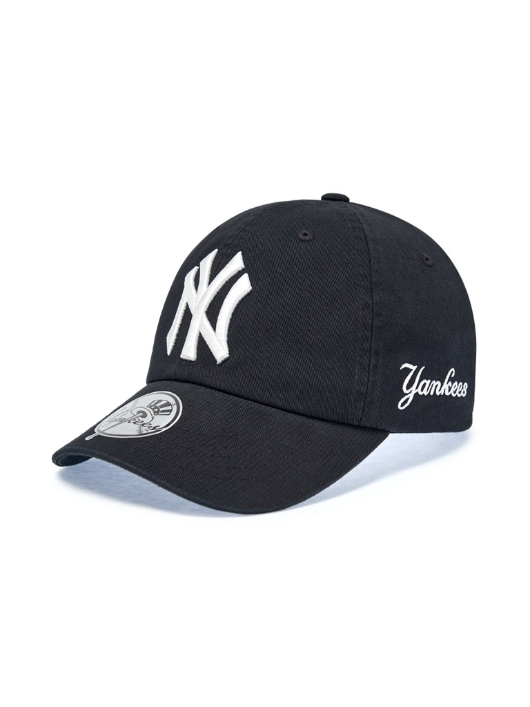 Mũ Lưỡi Trai MLB Signature Unstructured Ball Cap New York Yankees Black [Karina PICK]