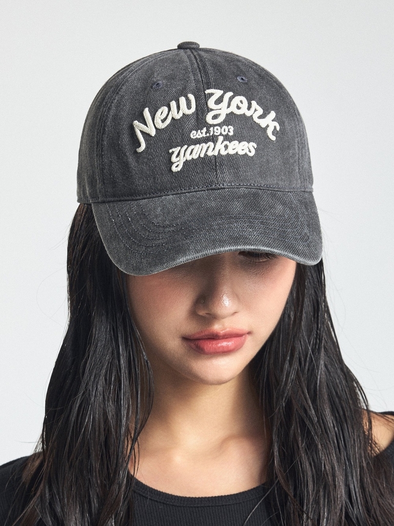 Nón MLB Korea Varsity Lettering Color Denim Unstructured Ball Cap New York Yankees Grey