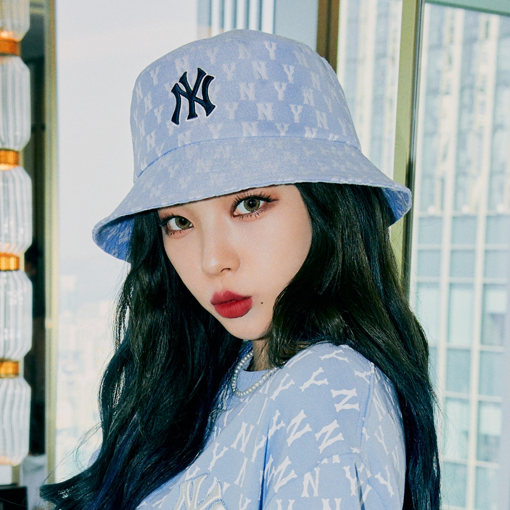 Nón MLB Monogram Classic Bucket Hat New York Yankees L.Blue