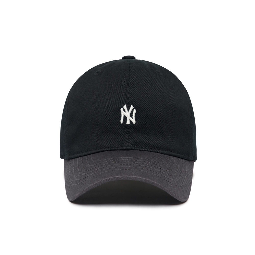 Nón MLB Nano Logo Fielder Ball Cap New York Yankees Black