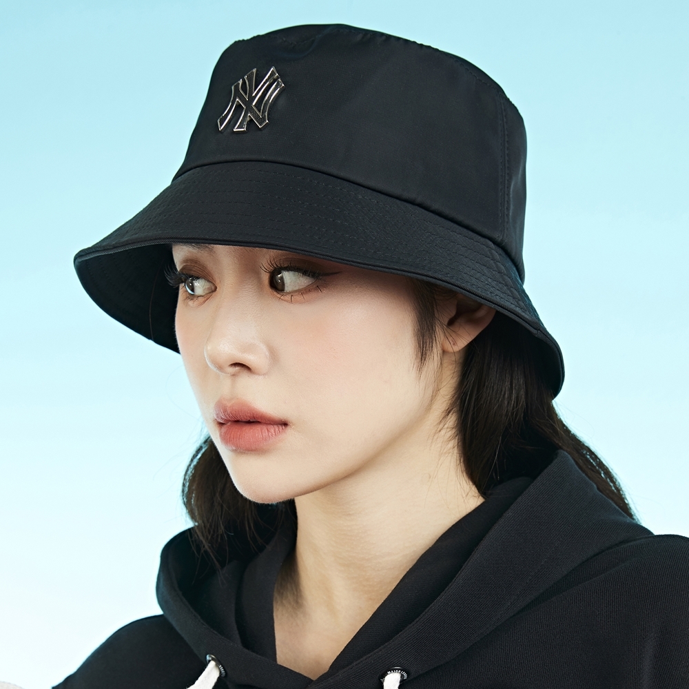 Nón MLB Nylon Basic Bucket Hat New York Yankees Black