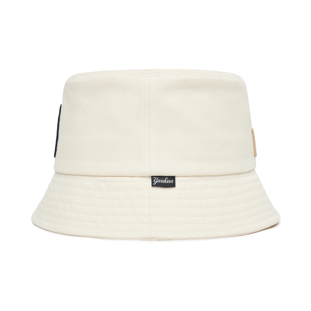 Nón MLB Oxford Bucket Hat New York Yankees Cream