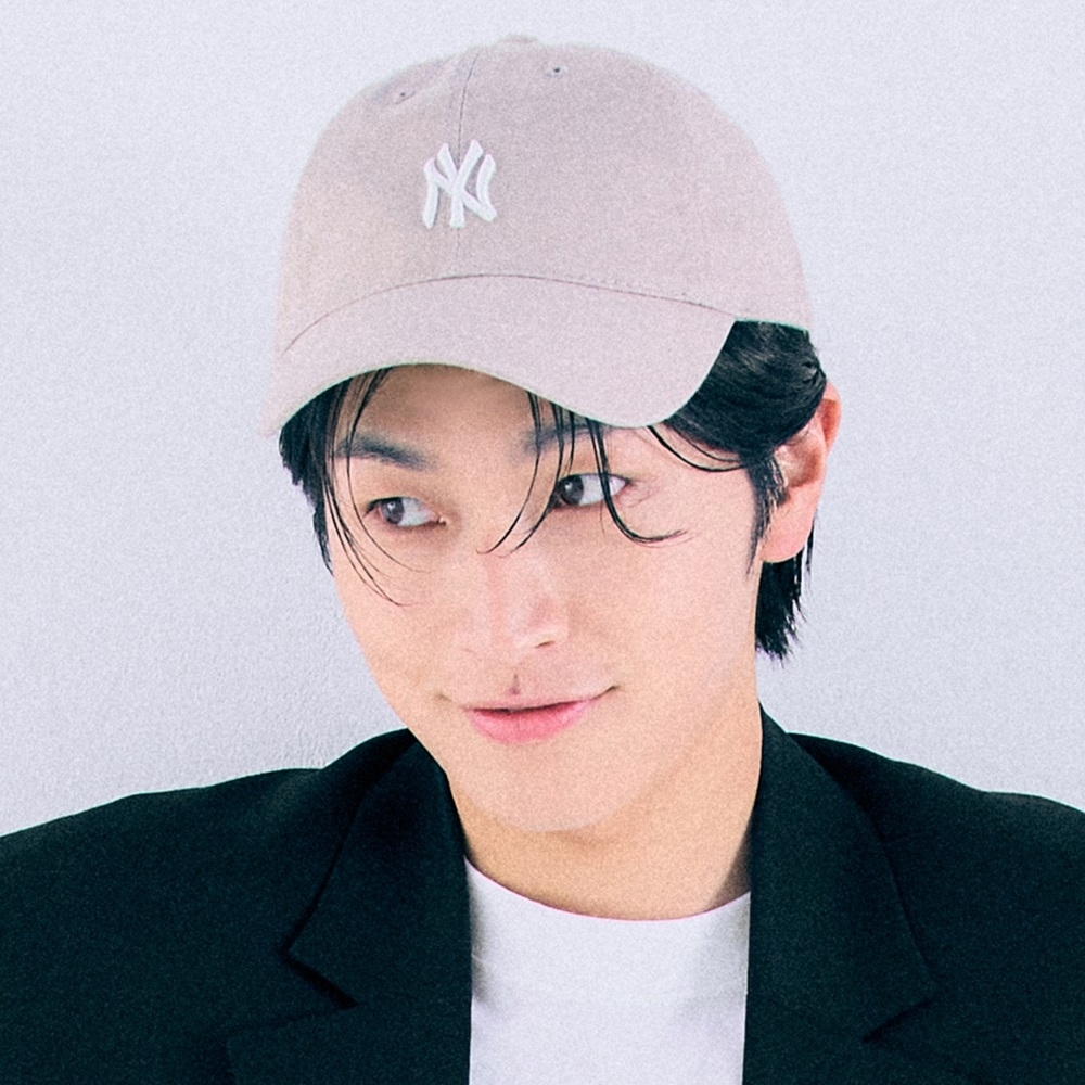 Nón MLB Rookie Unstructured Ball Cap New York Yankees Beige