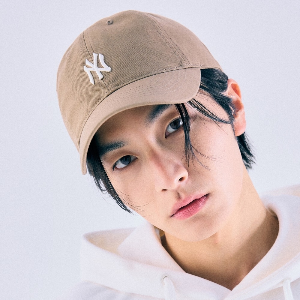 Nón MLB Rookie Unstructured Ball Cap New York Yankees D.Beige