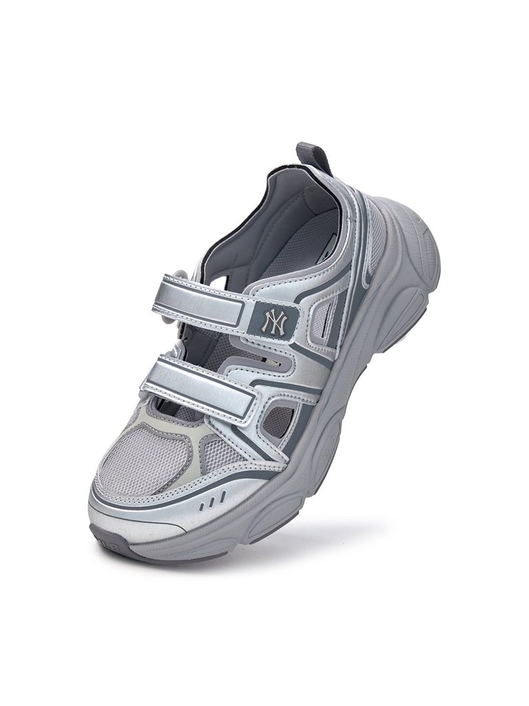 Sandals MLB Ace Runner Mary Jane New York Yankees Silver