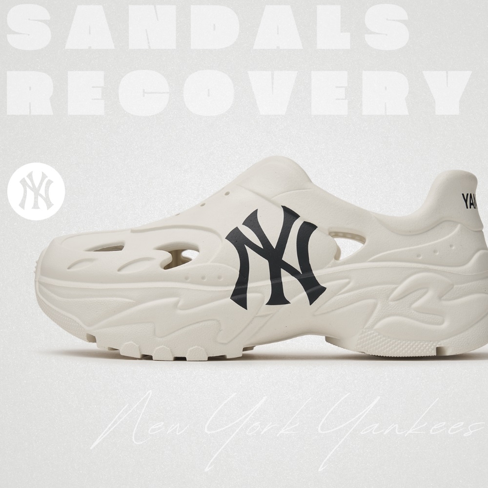 Sandals MLB Korea BigBall Chunky Recovery New York Yankees Ivory