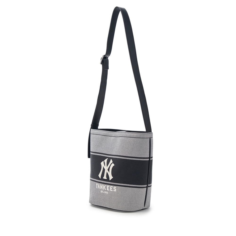 Túi MLB Varsity Lettering Canvas Bucket Bag New York Yankees Black