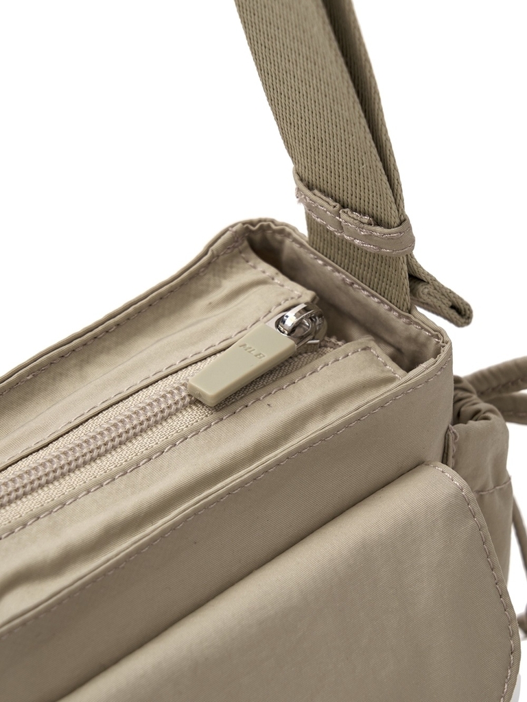 Túi MLB Basic Gofcore Pocket Crossbody Boston Red Sox Sand [Karina PICK]