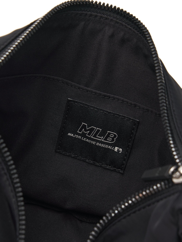Túi MLB Korea Basic Nylon Sportive Crossbody Bag New York Yankees Black