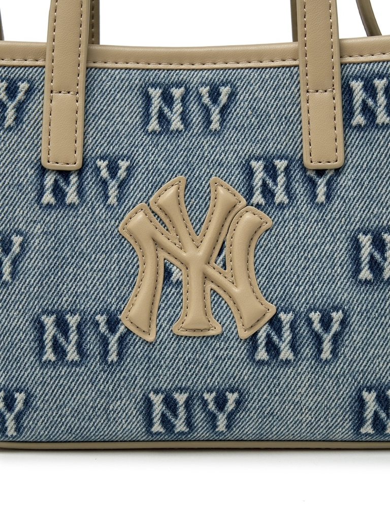 Túi MLB Classic Mono Denim Embossed Mini Crossbody Bag New York Yankees Blue