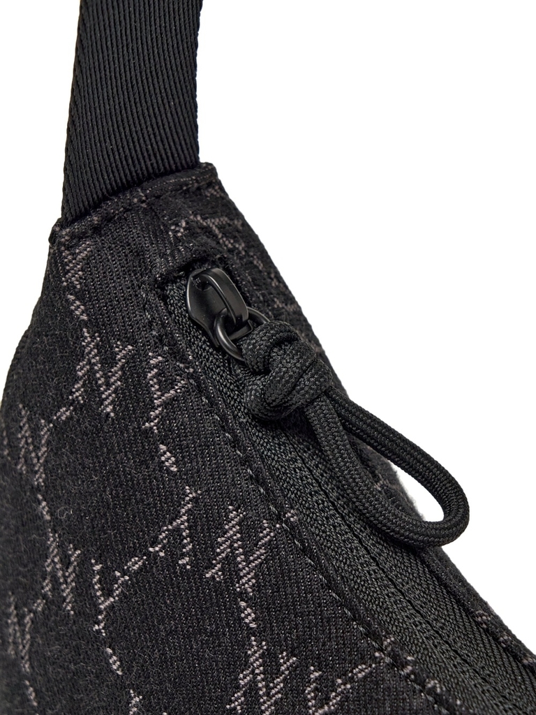 Túi MLB Dia Mono Denim JQD Hobo Bag New York Yankees Black