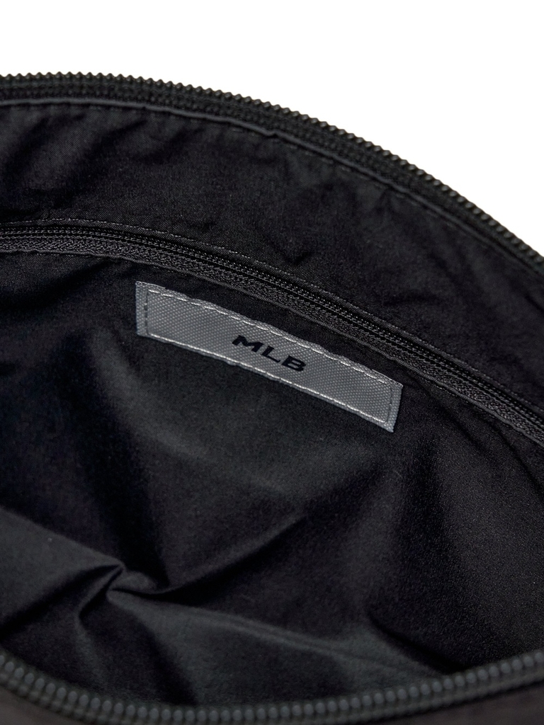 Túi MLB Dia Mono Sportive Hobo Bag New York Yankees Black