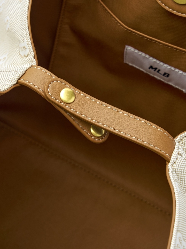 Túi MLB Classic Mono Jacquard Shopper Bag Boston Red Sox Beige