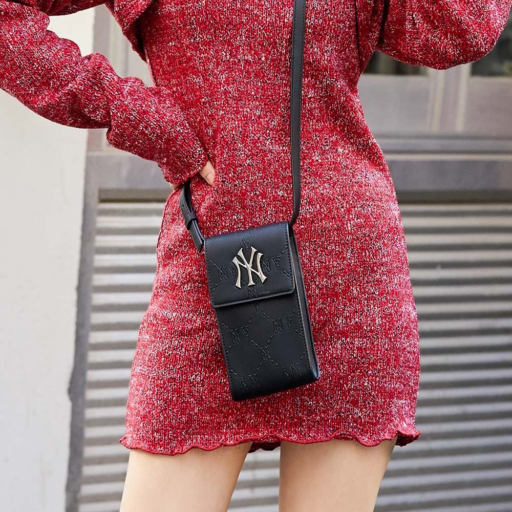 Túi MLB Dia Monogram Embo Phone Pouch New York Yankees Black