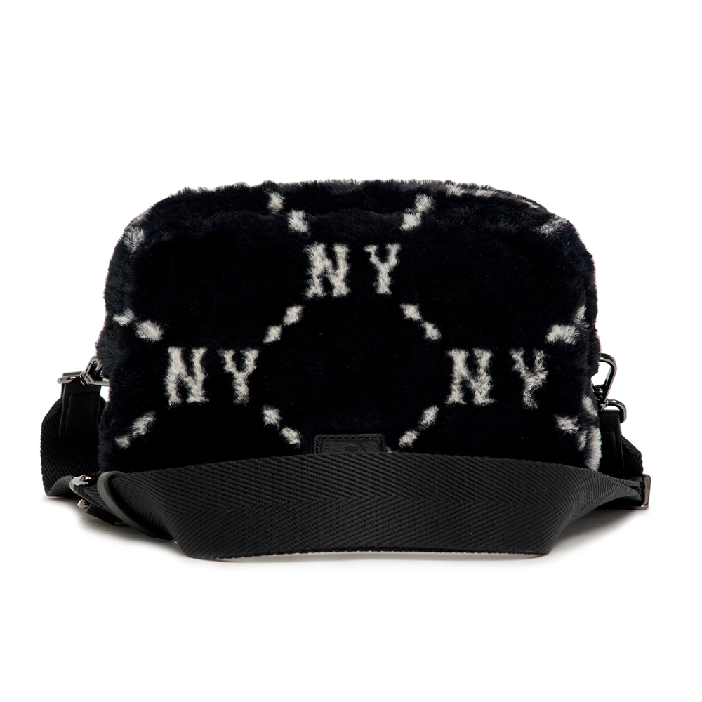 Túi MLB Diamond Monogram Fur Crossbody Bag New York Yankees Black