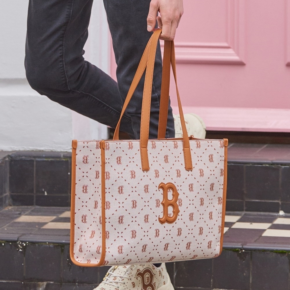 Túi MLB Diamond Monogram Jacquard Large Tote Bag Boston Red Sox Brown