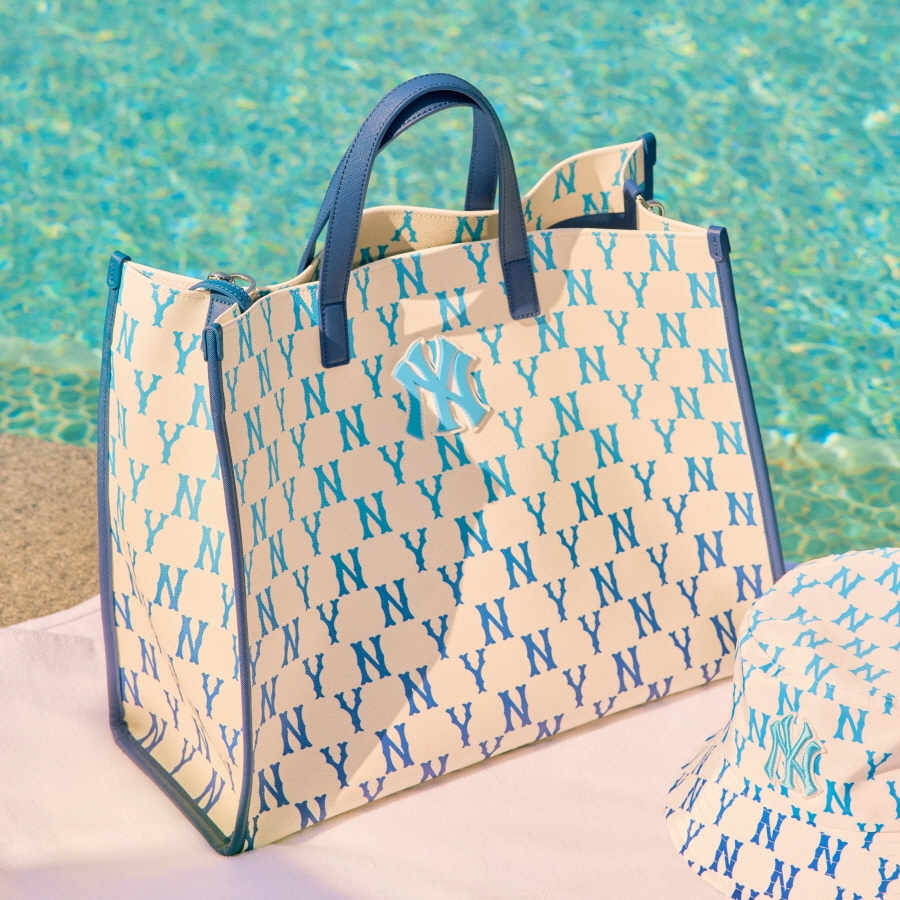 Túi MLB Gradient Monogram Tote Bag New York Yankees Blue