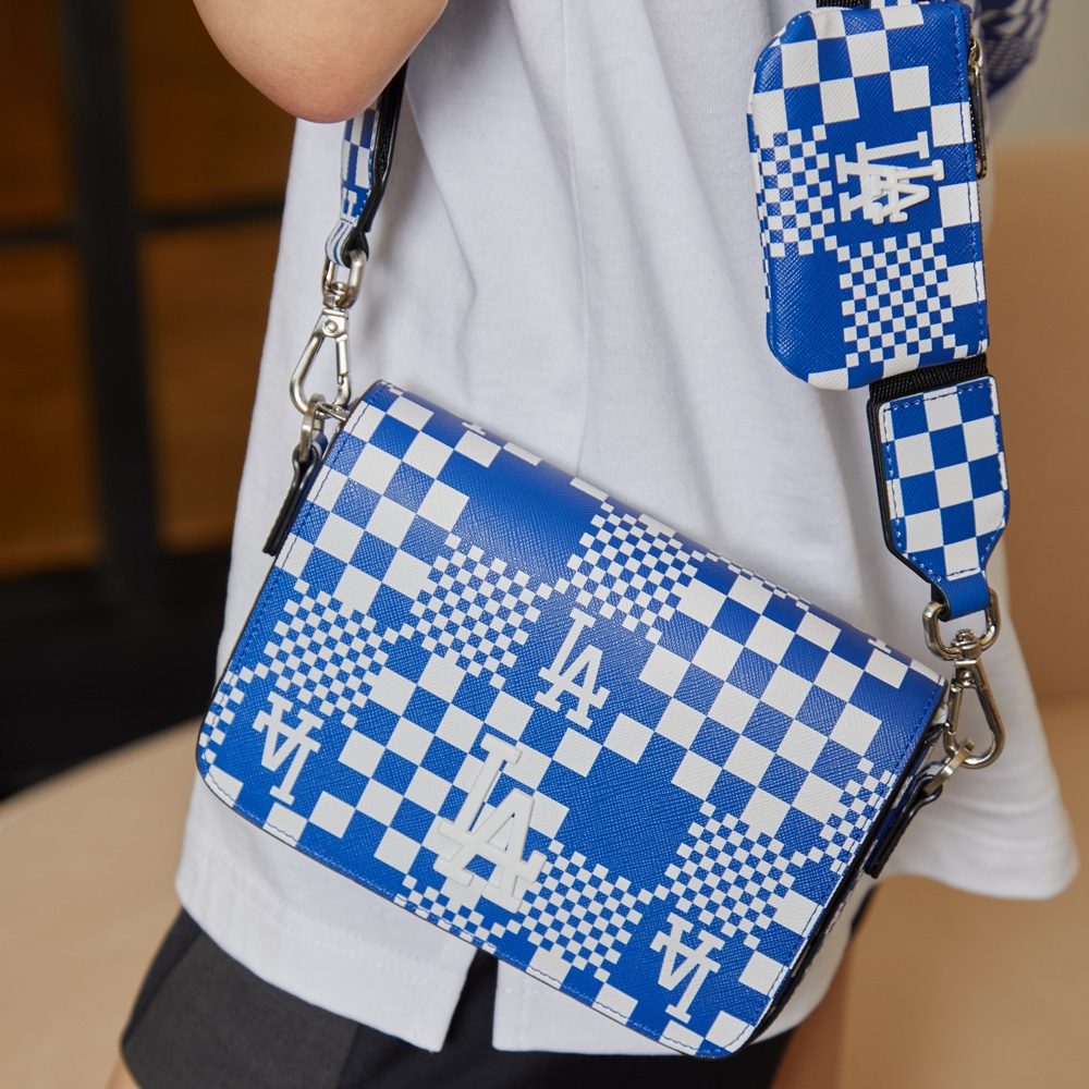 Túi MLB Mini Checkerboard Crossbody LA Dodgers D.Blue