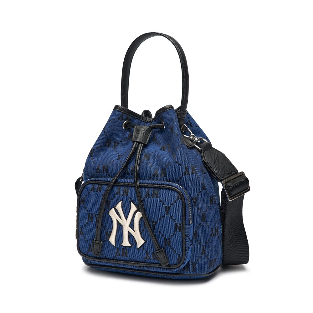 Túi MLB Monogram Diamond Jacquard Bucket Bag New York Yankees D.Blue