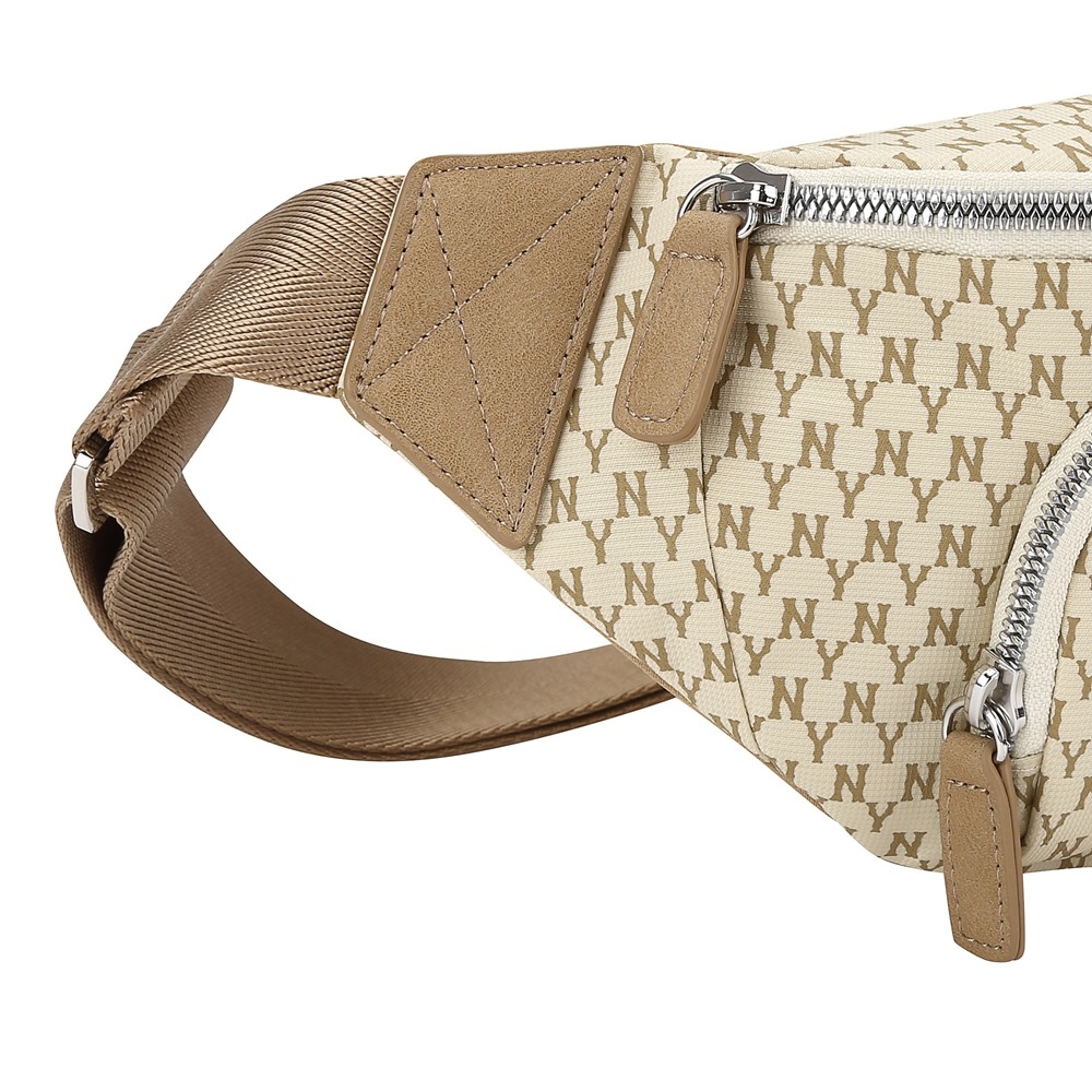 Túi MLB Monogram Hip Sack New York Yankees Beige 2021