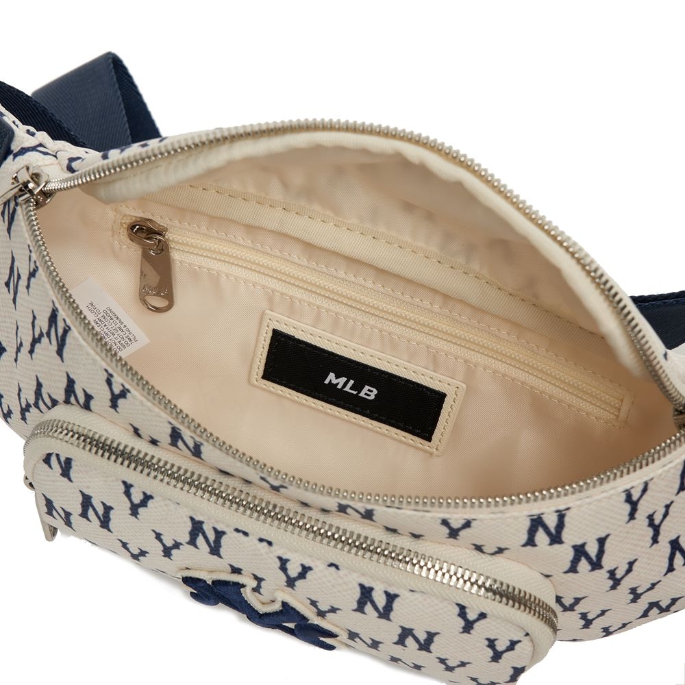 Túi MLB Monogram Hip Sack New York Yankees Cream