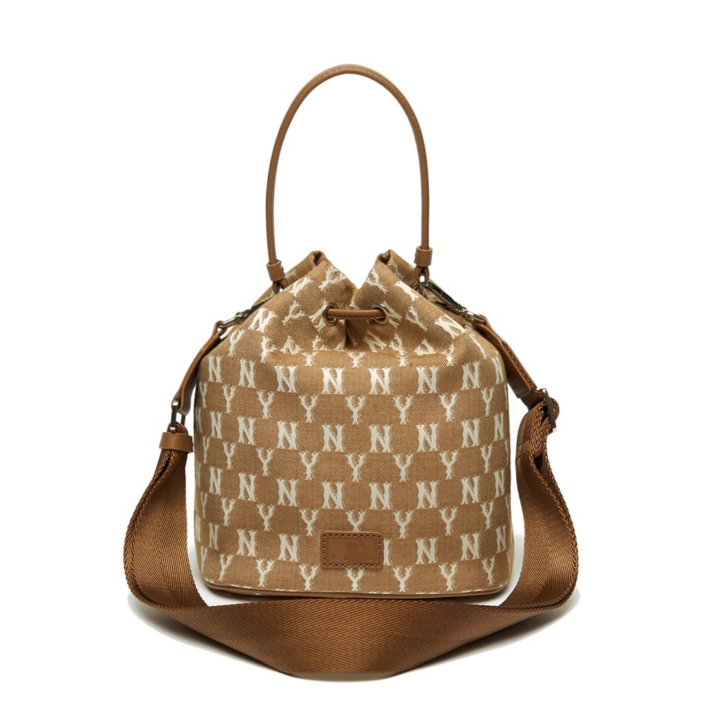 Túi MLB Monogram Jacquard Bucket Bag New York Yankees Beige