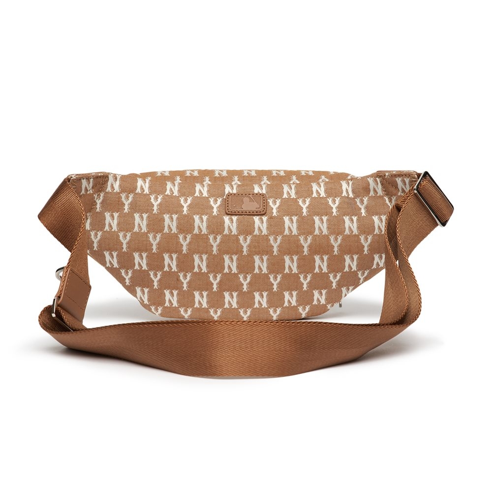 Túi MLB Monogram Jacquard Hip Sack New York Yankees Beige