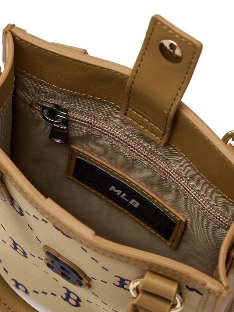 Túi MLB Diamond Monogram Mini Tote Boston Red Sox Beige