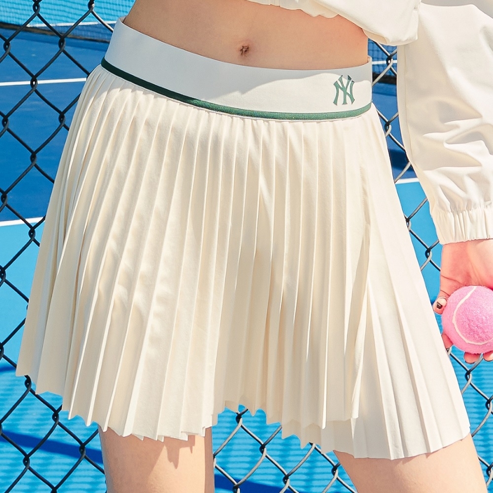 Váy MLB Korea Classic Sports Accordion Pleated New York Yankees D.Cream