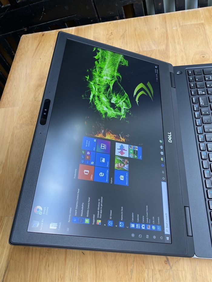 DELL Precision 7530 Mobile Workstation - CORE I7 8750H/16GB/512GB SSD/QUADRO P3200 6GB/FHD