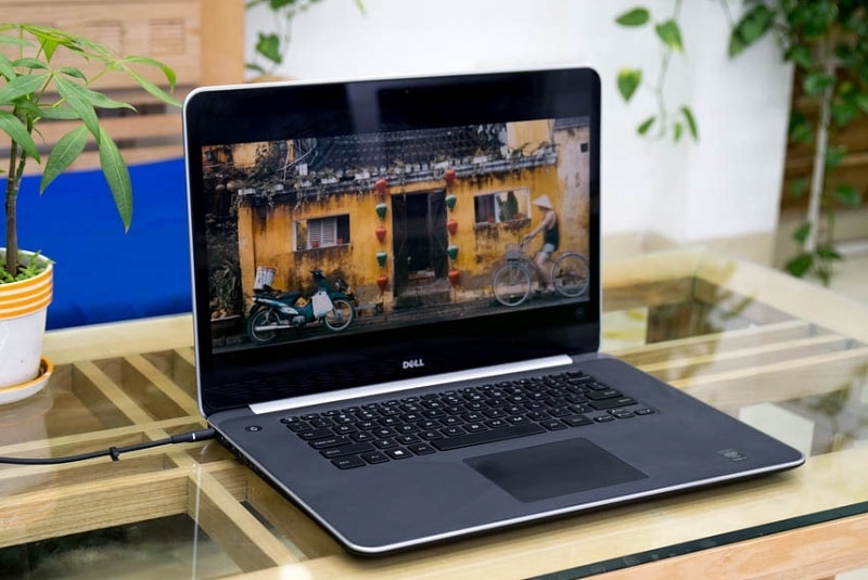 Dell Precision M3800 | i7 4712HQ | RAM 8 GB | SSD 256 GB | VGA nVIDIA Quadro K1100M | Màn 15.6″ 3K Cảm ứng
