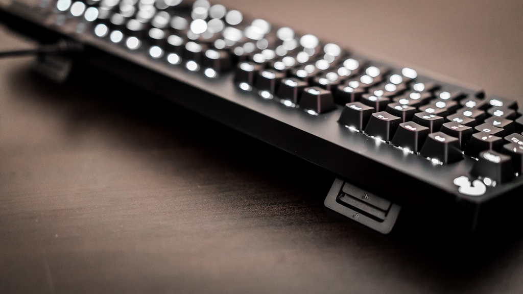Bàn phím Logitech Gaming G610 Đen switch Xanh