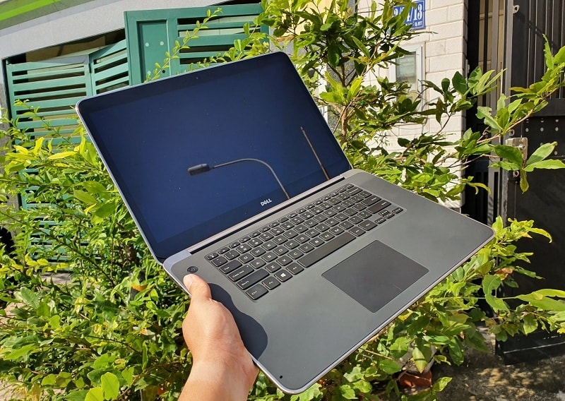 Dell Precision M3800 | i7 4712HQ | RAM 8 GB | SSD 256 GB | VGA nVIDIA Quadro K1100M | Màn 15.6″ 3K Cảm ứng