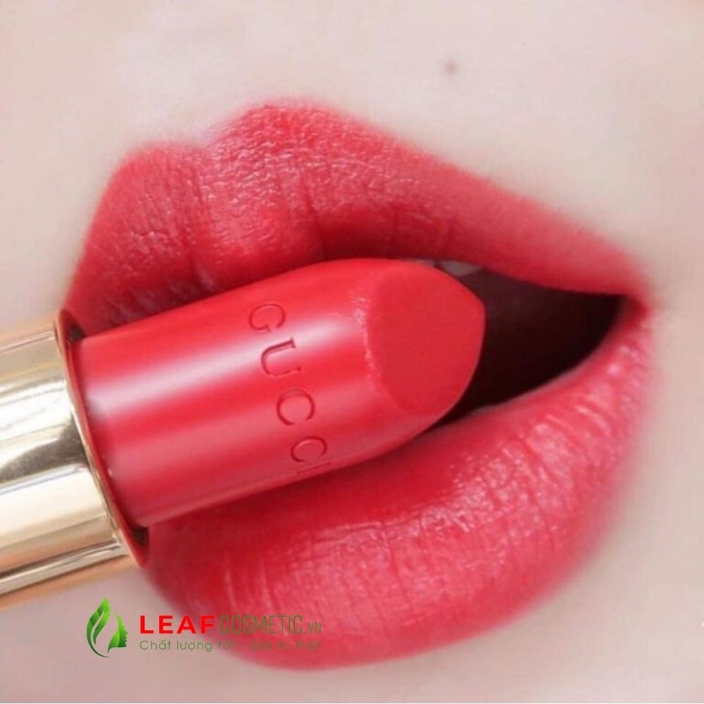 Son Thỏi Gucci Rouge À Lèvres Mat 25 Goldie Red – Màu Đỏ Ruby