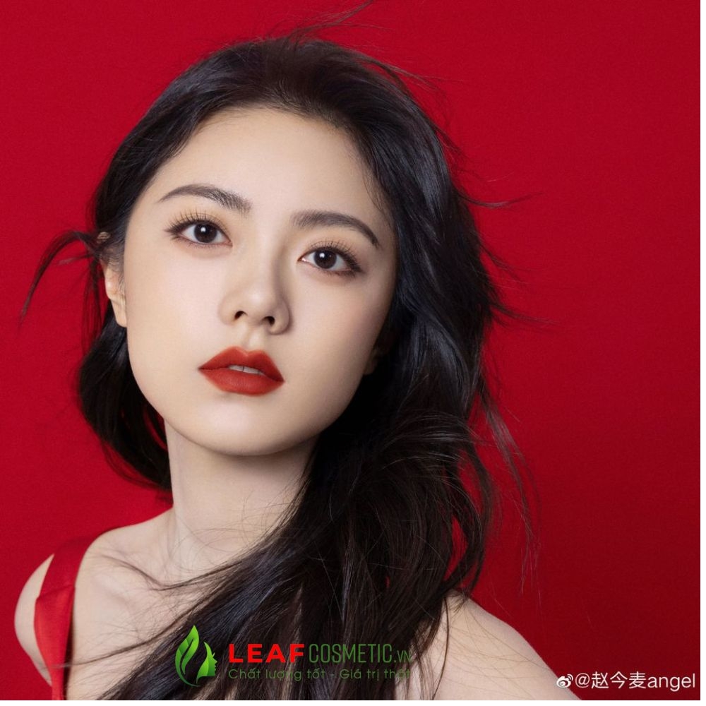 Son Lancôme L'Absolu Rouge Intimatte 196 French Touch – Màu Đỏ Gạch (Vỏ vàng)