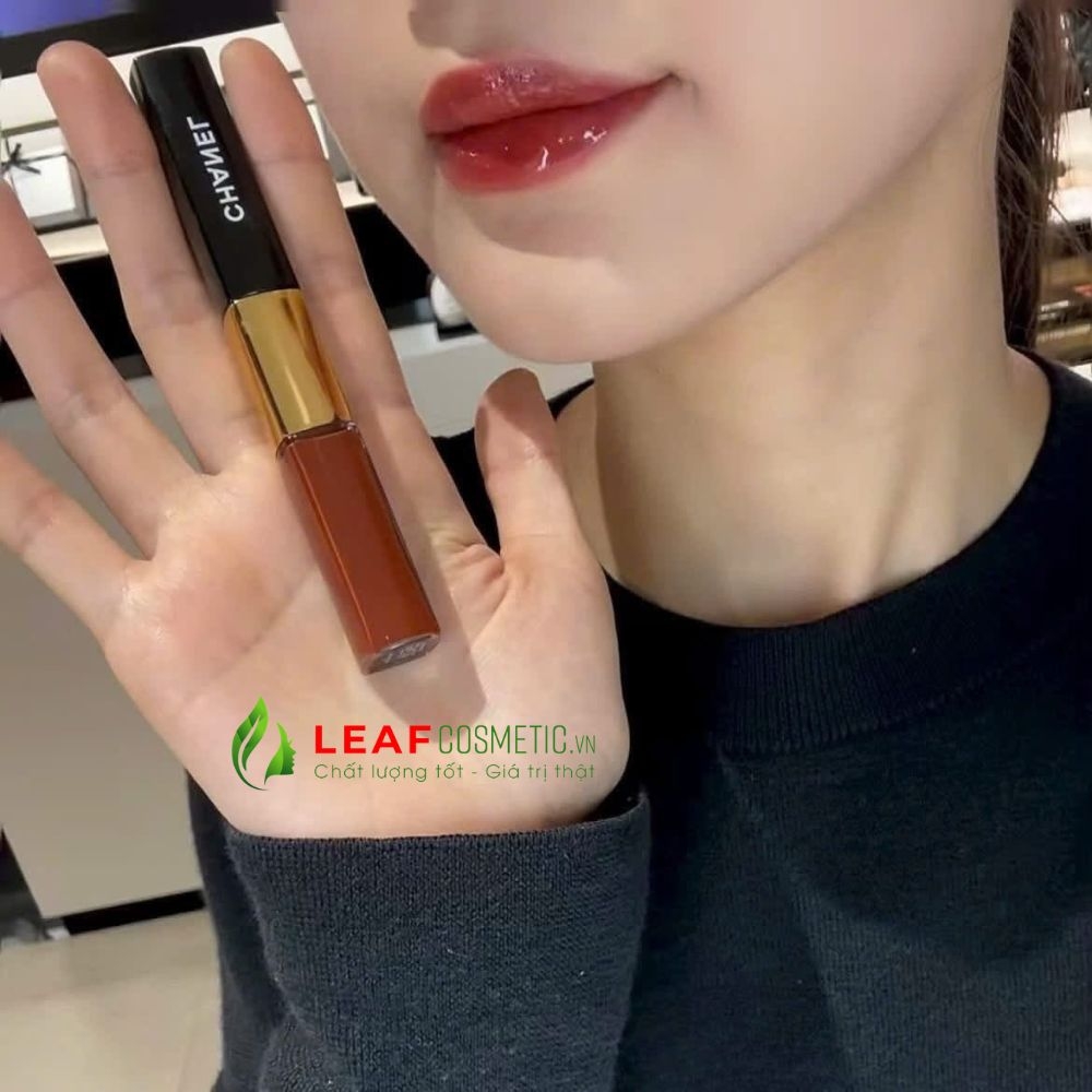 Son Kem 2 Đầu Chanel 196 Red Brown - Đỏ Nâu Đất (Le Rouge Duo)