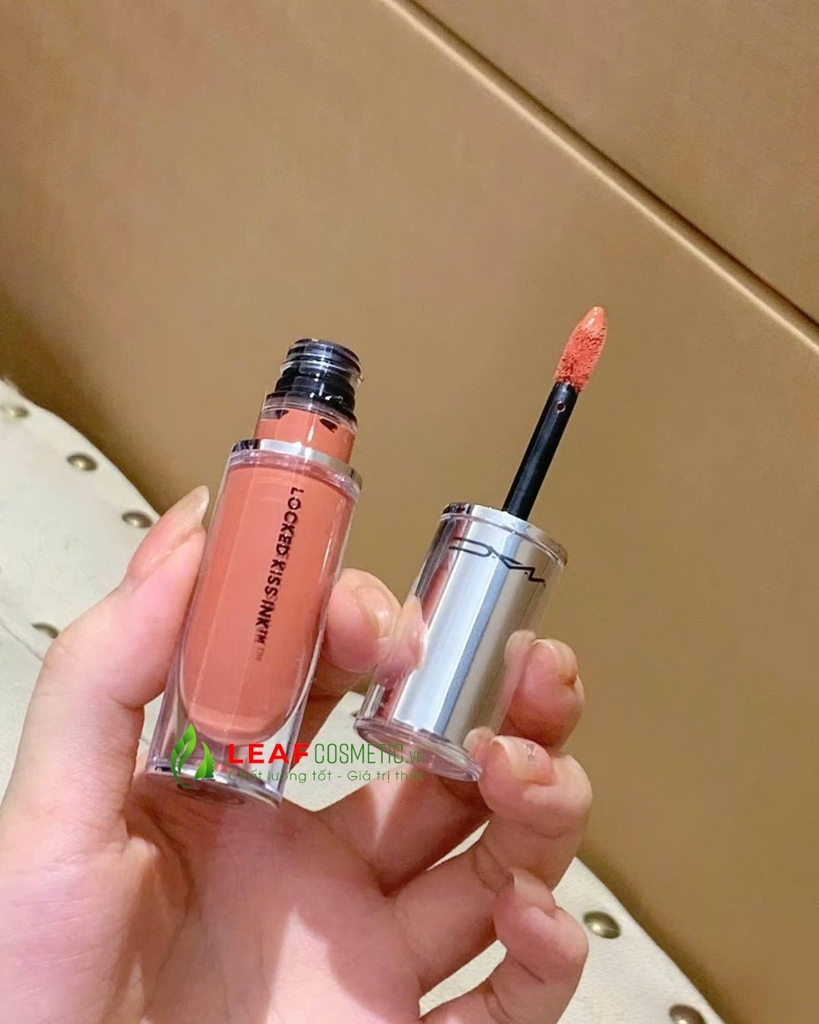 Son Kem MAC Locked Kiss Ink 67 Meticulous - Cam Hồng Đất