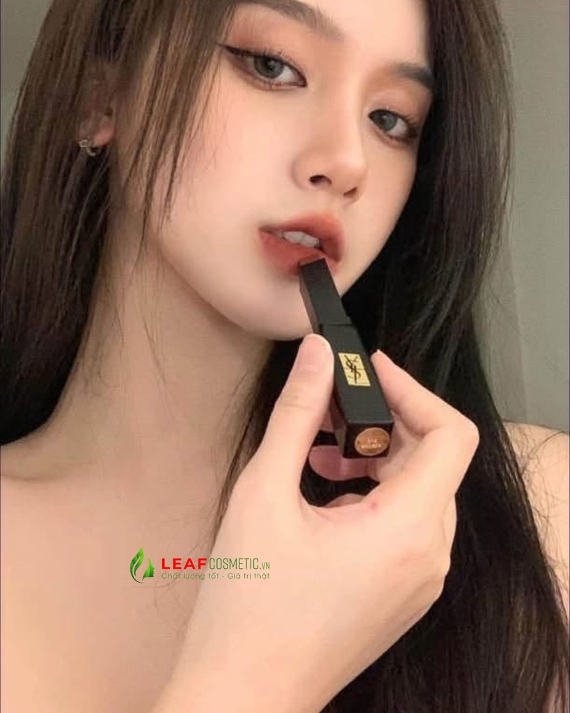 Son Lì YSL The Slim Velvet Radical 314 Limitless Cinnabar – Màu Đỏ Nâu Đất