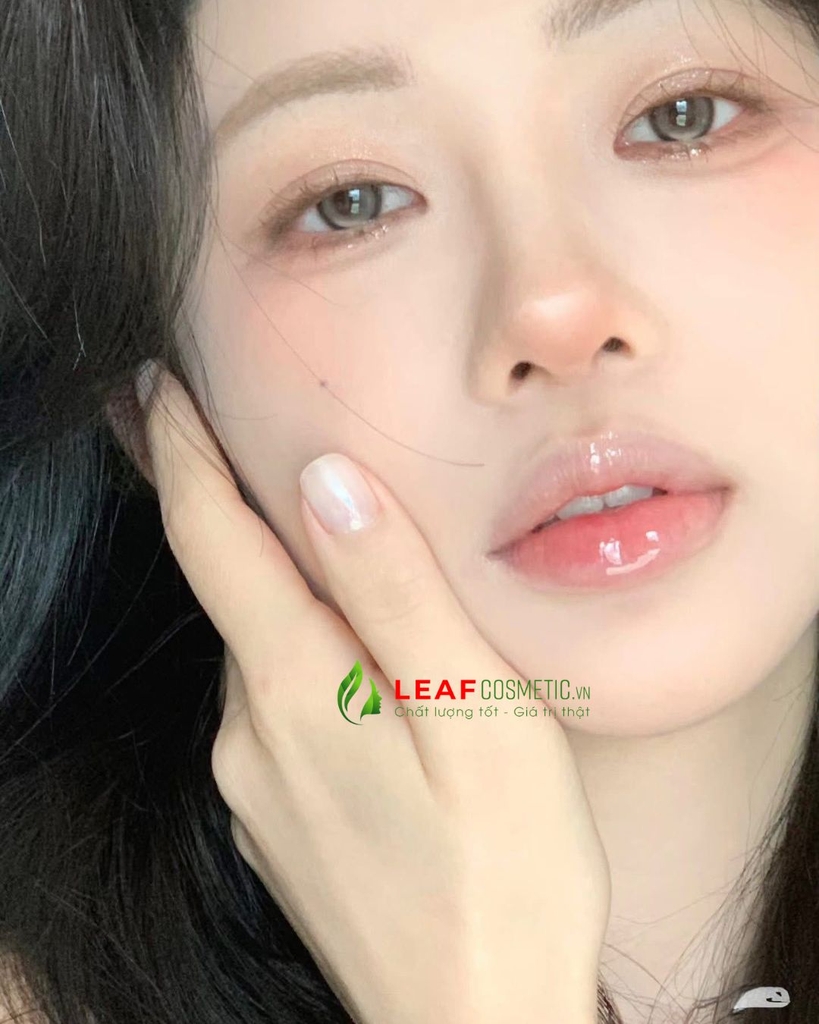 Son Dưỡng YSL Loveshine Plumping Lip Oil Gloss 02 Lucky Moonstone – Hồng Nhạt