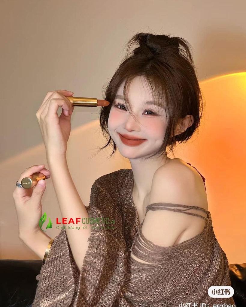 Son Thỏi Gucci Rouge À Lèvres Mat 308 Lucy Dark Orange – Màu Cam Gạch