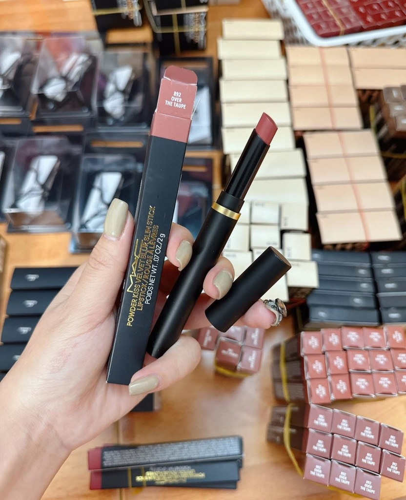 Son Thỏi MAC 892 Over The Taupe - Nâu Tây