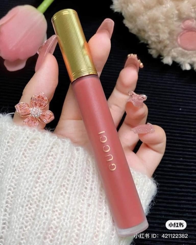 Son Gucci 208 They Met In Argentina - Rouge Liquid Matte